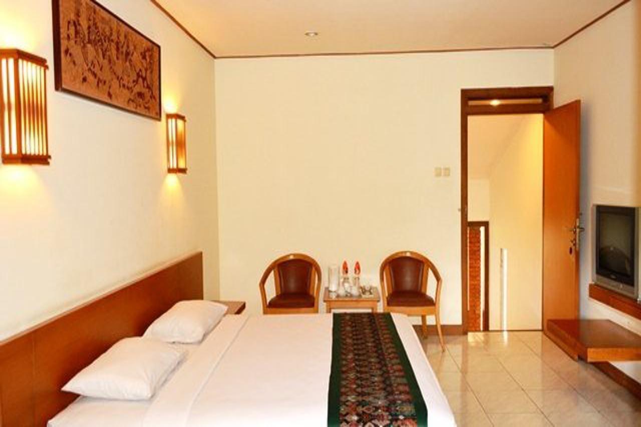 The Cipaku Garden Hotel Бандунг Экстерьер фото