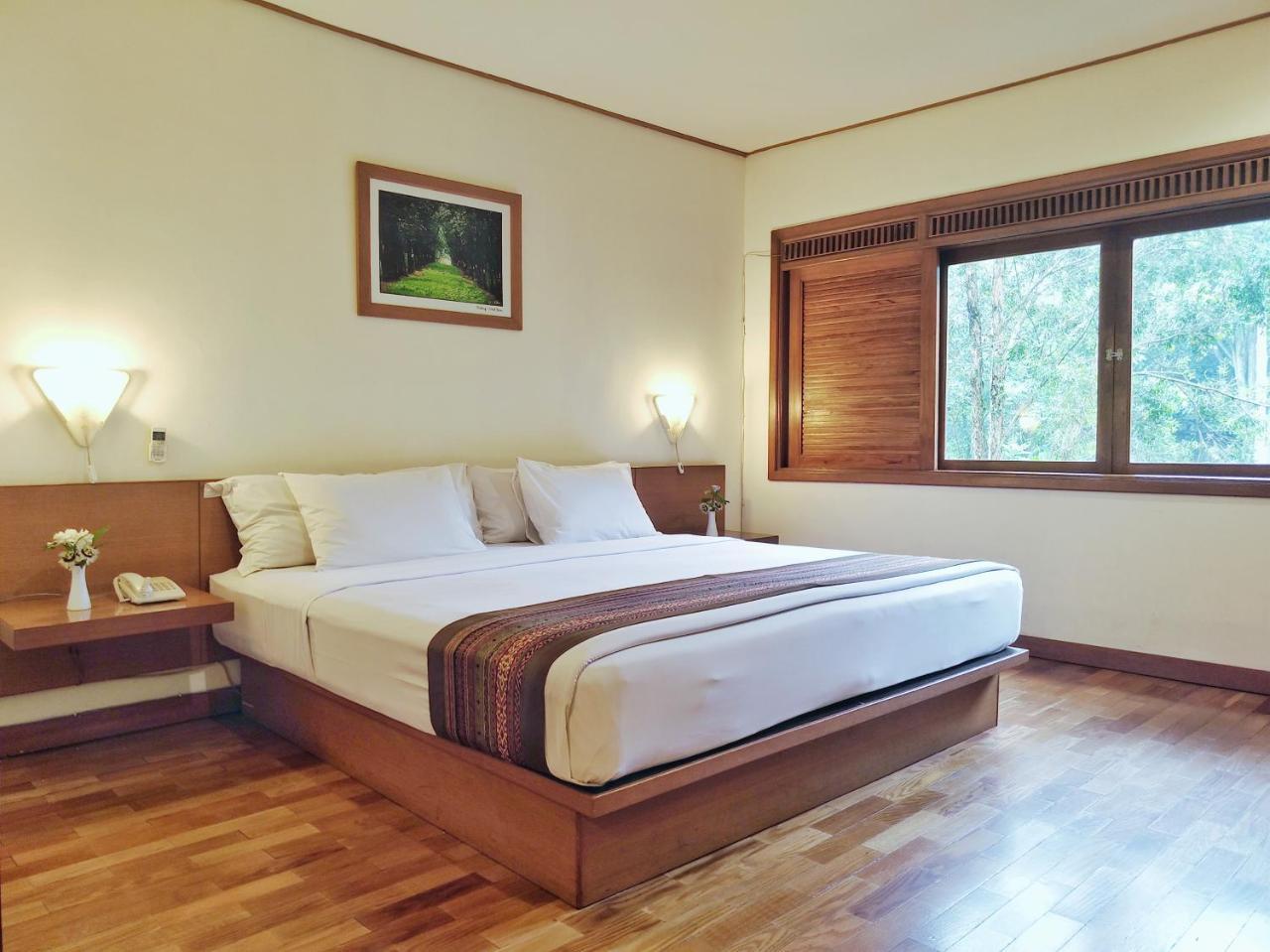 The Cipaku Garden Hotel Бандунг Экстерьер фото