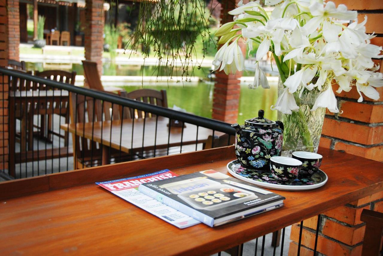 The Cipaku Garden Hotel Бандунг Экстерьер фото